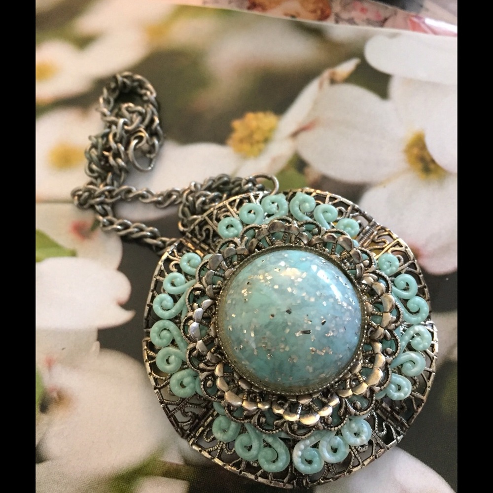 50's Retro Blue Lucite Necklace