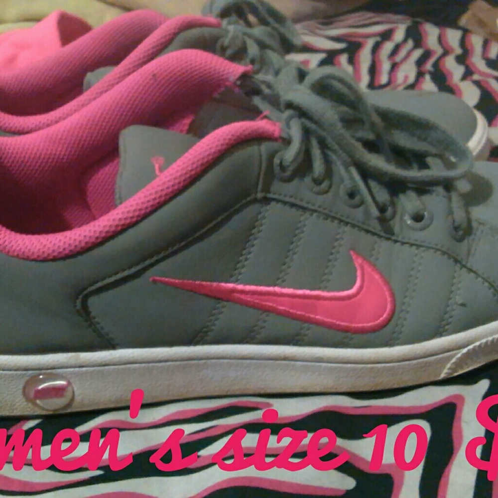 Nike shoes