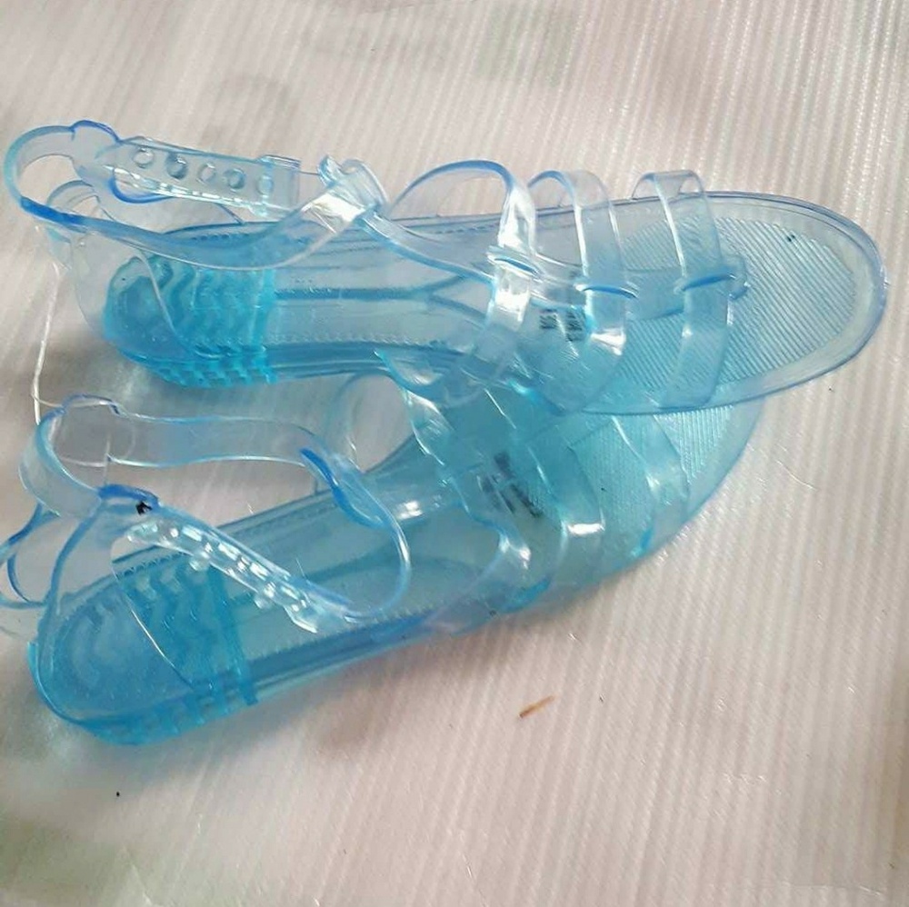💙New Bcbg Maxazria Jelly Gladiator Sandals