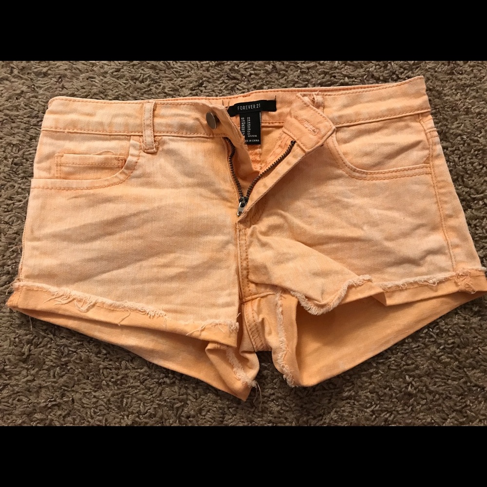 orange shorts