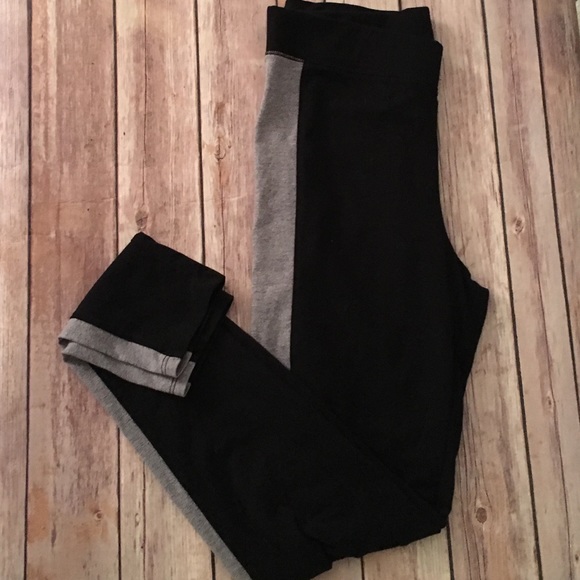 PINK Victoria's Secret Pants - VS Pink leggings