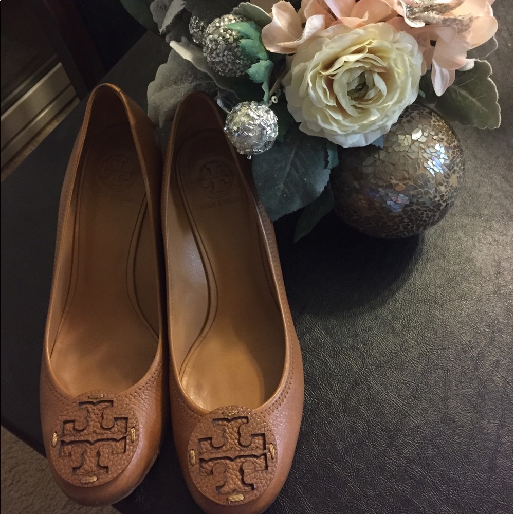 🌼Tory burch wedges shoes🌼