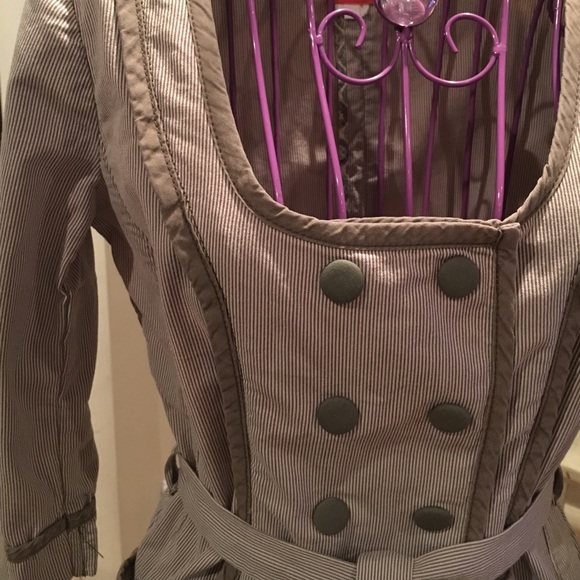 LAST CALL 9/11/22 - Cream Brown Pinstripe Fitted Blazer Summer Jacket - Picture 3 of 8