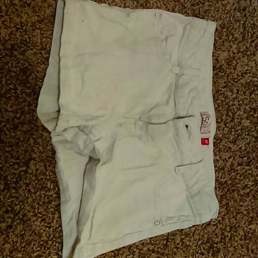 Grayish shorts