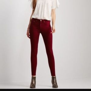 FLASH SALE Hollister high waisted jeans