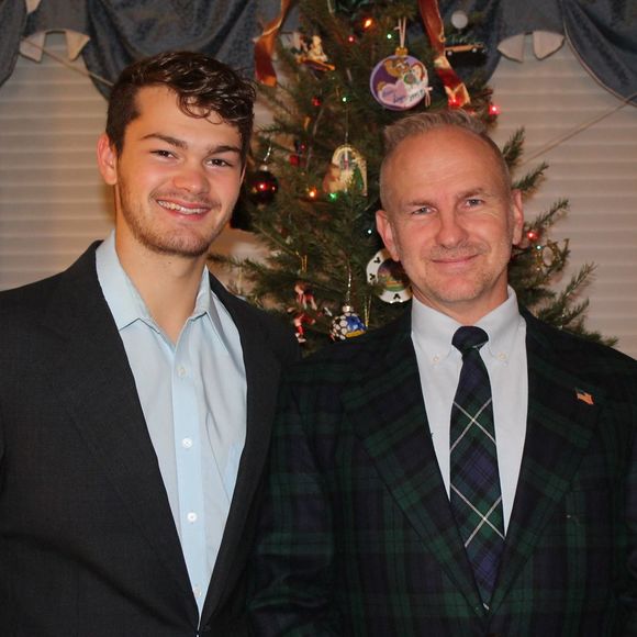 Meet your Posher, Daniel - Picture 1 of 1