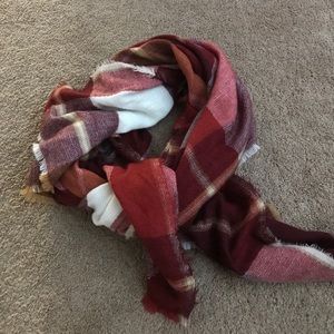 NWOT ModCloth Plaid Scarf