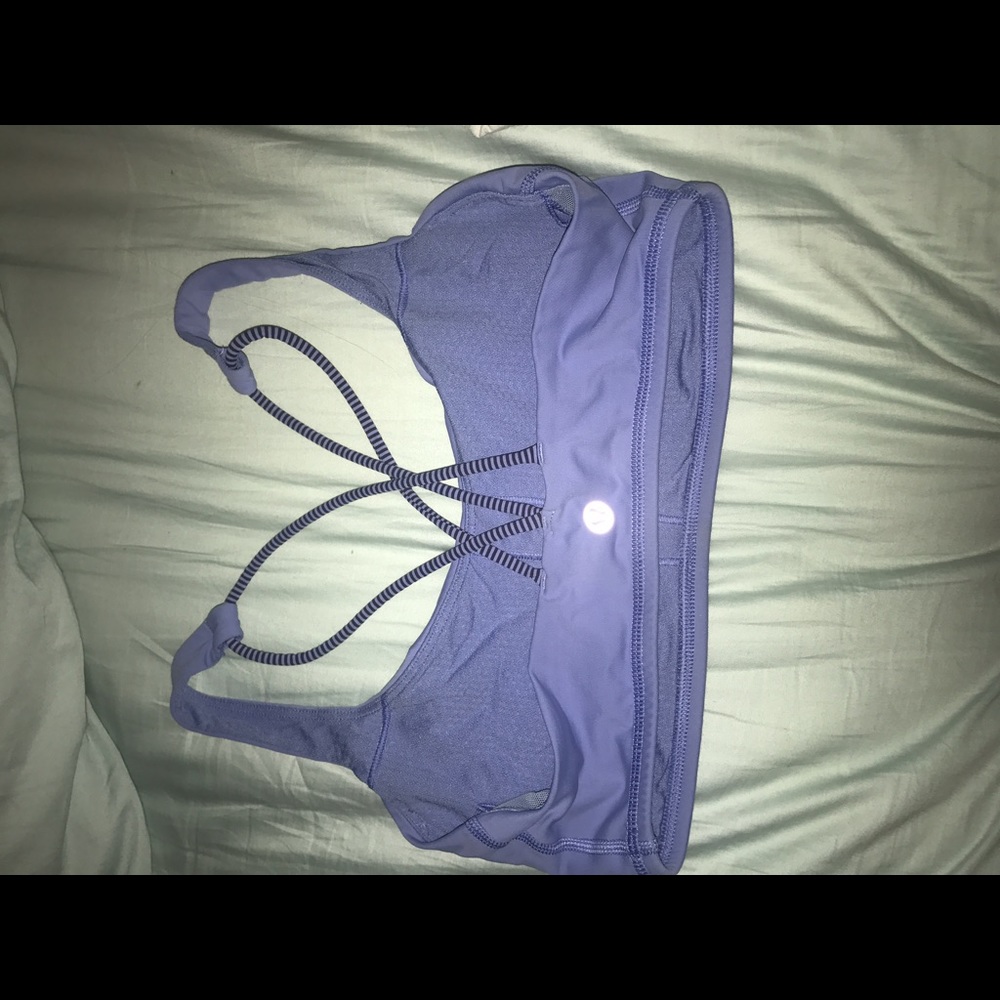 Lululemon purple sports bra