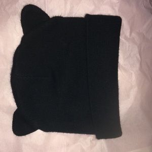 Adorable Cat Ears Beanie🖤