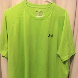 Under Armour mens t-shirt