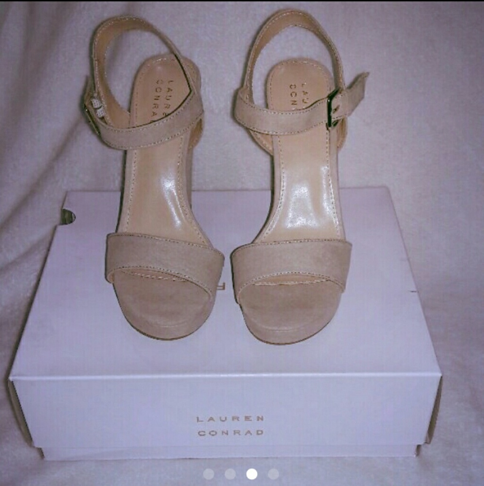 New Lauren Conrad nude heels