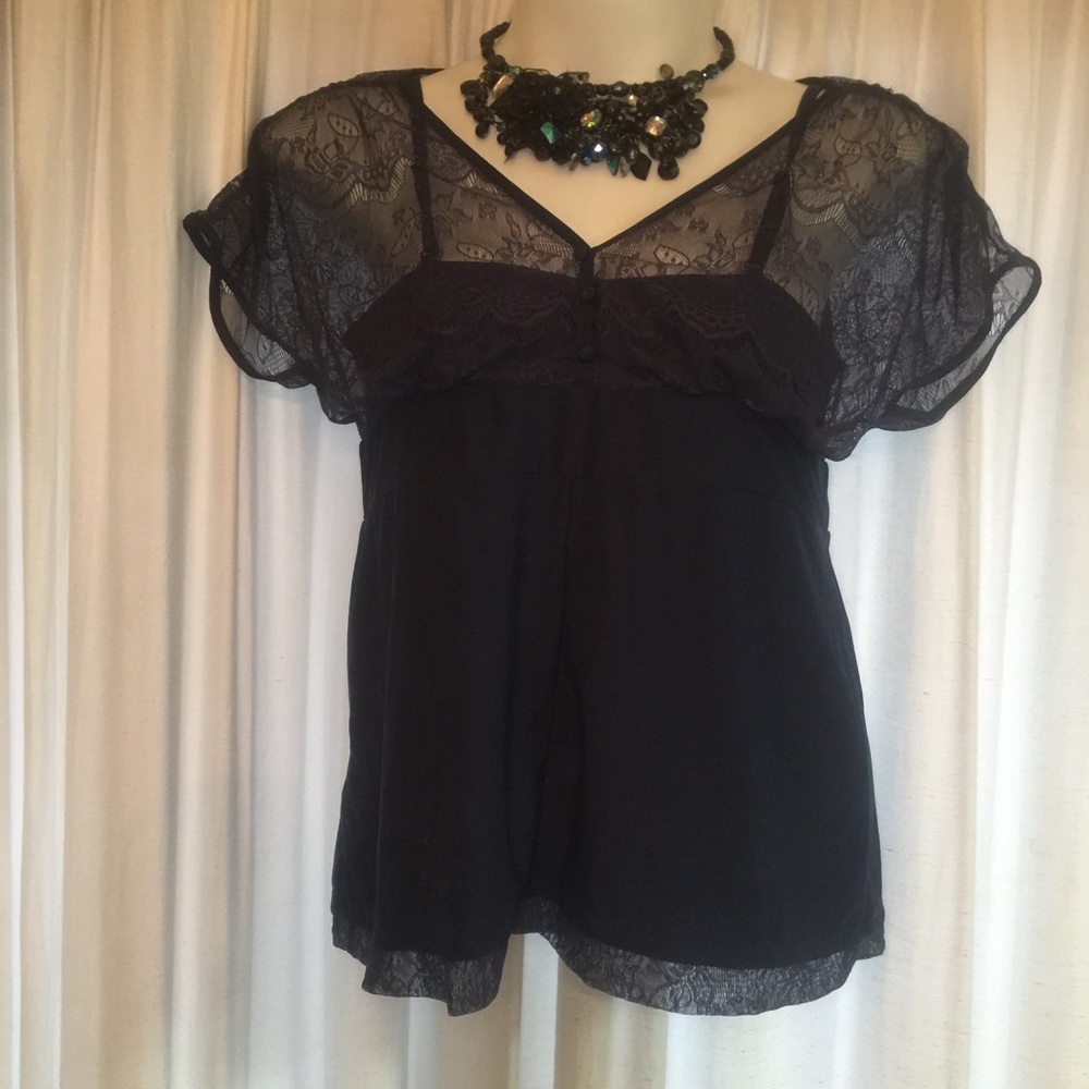 Beautiful Navy Blue XL top!💃💃