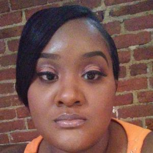 Meet your Posher, Shatonya