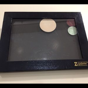 XL z-palette w/ MAC emphasize & more