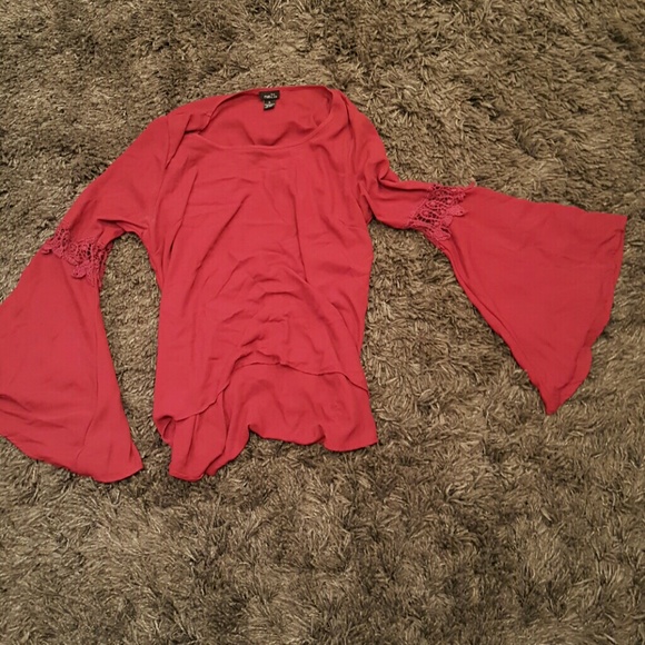 Bell sleeve top - Picture 1 of 3
