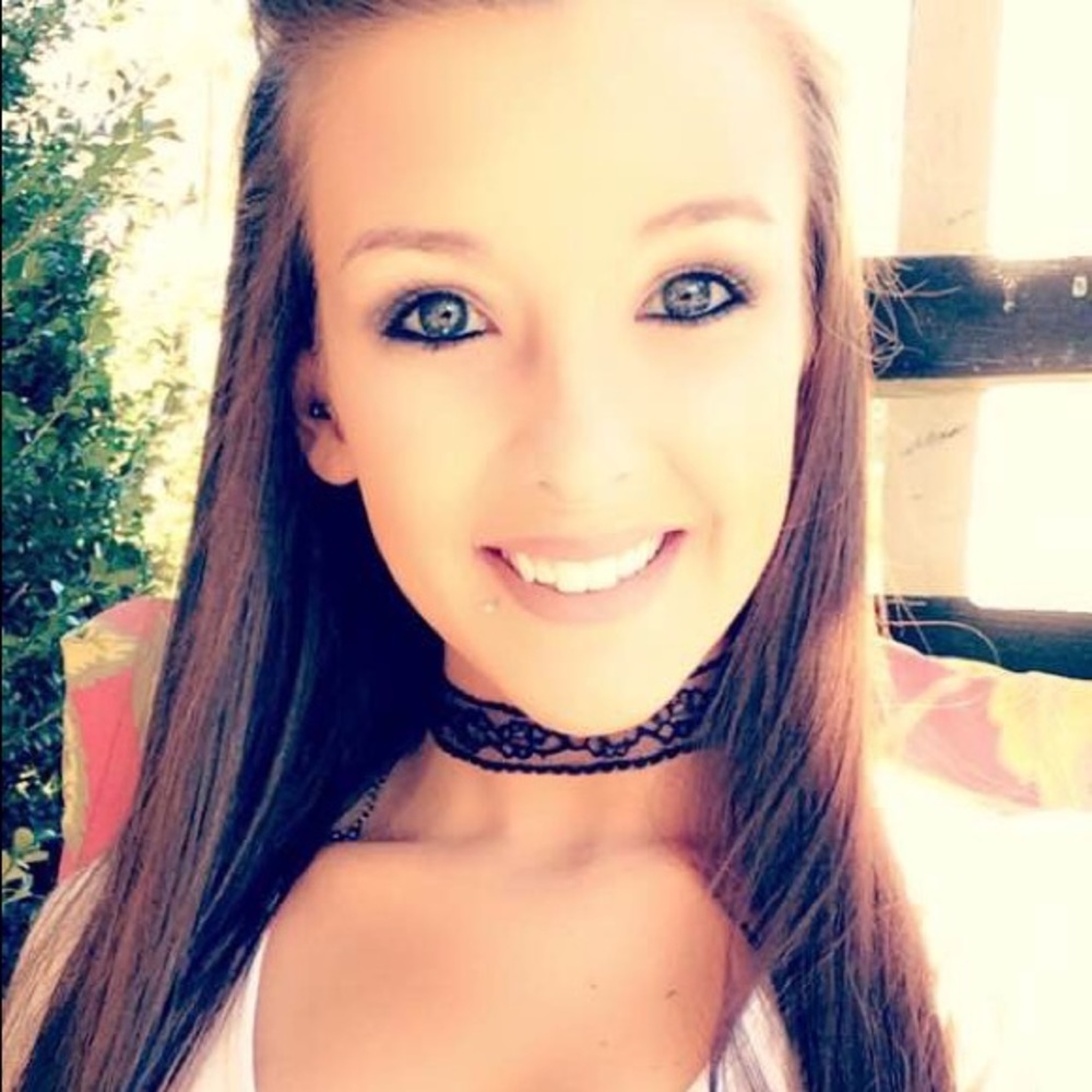 Meet your Posher, Tabitha