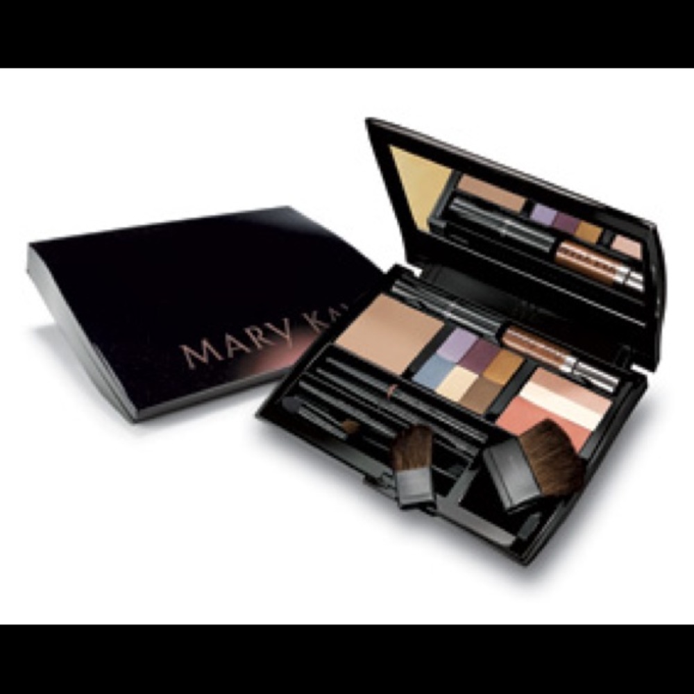 Mary Kay Compact Pro