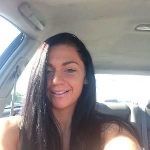 Meet your Posher, Elvira