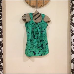 NWOT BANANA REPUBLIC Small