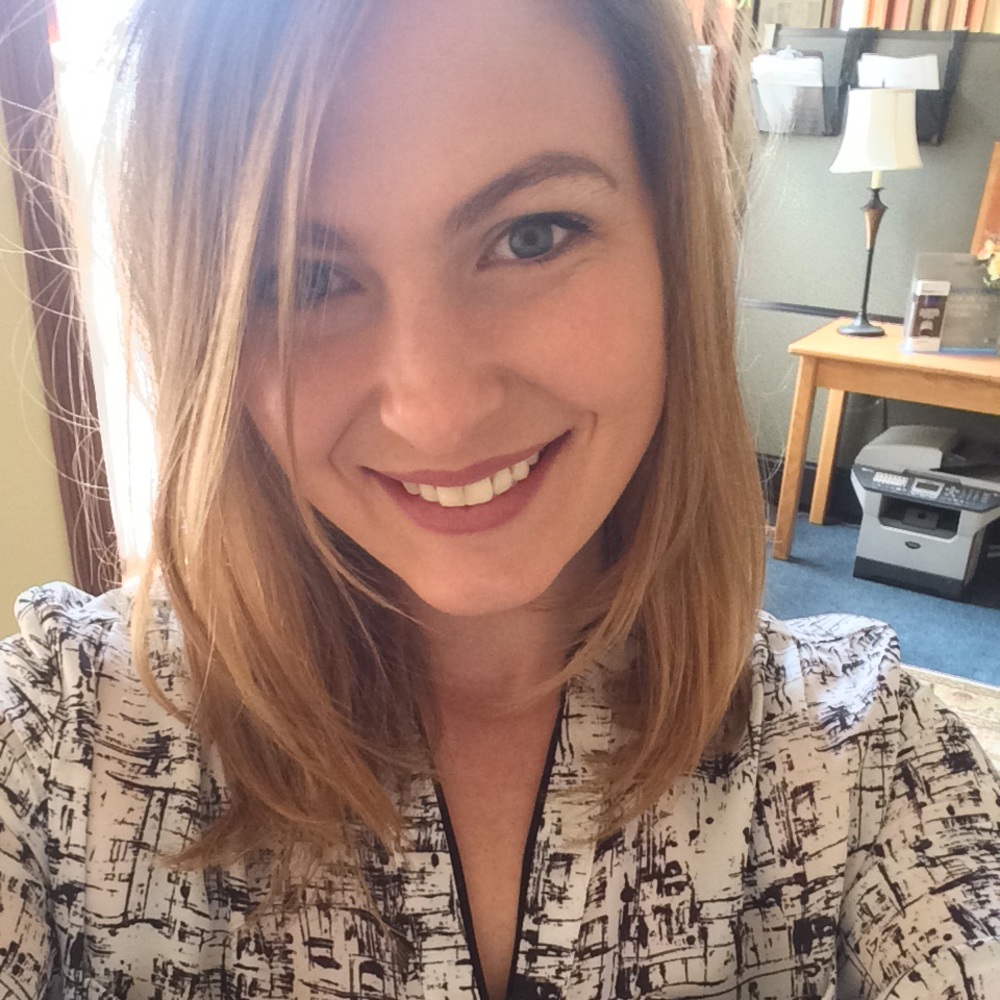 Meet your Posher, Desiree