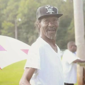 Meet your Posher, Dewayne