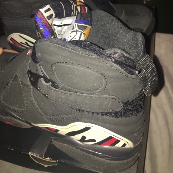 JORDAN Retro 8's - Picture 2 of 3