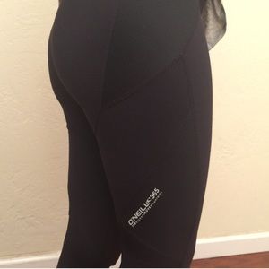 Black o'neill leggings