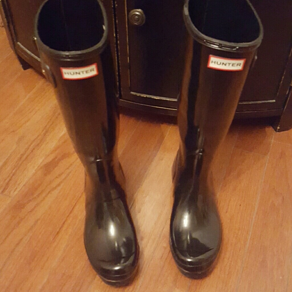 Rain boots
