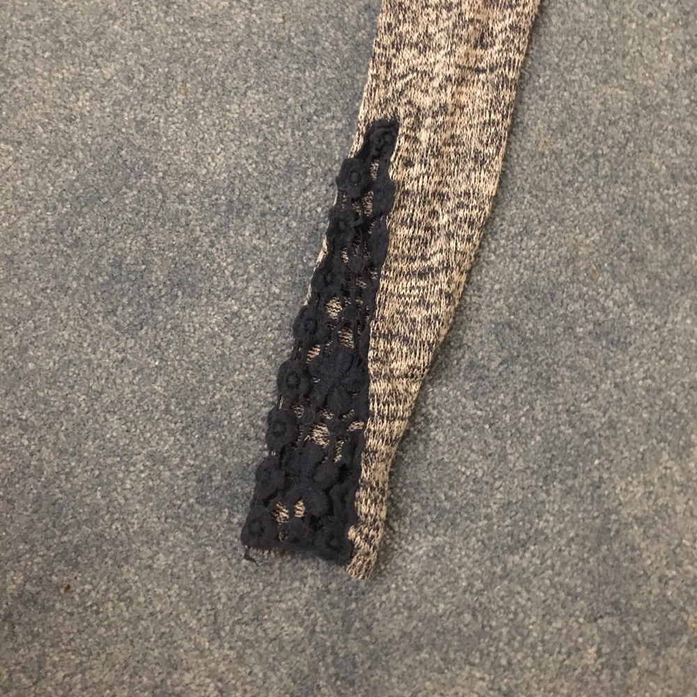Sweater - Picture 3 of 3