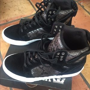 Supra Elyse Walker Sneakers