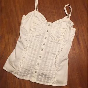 White corset like top 💋