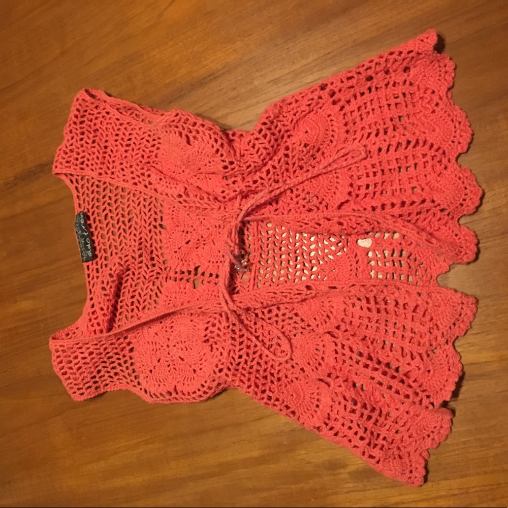One of a kind crotched top 🌸