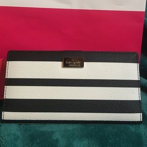 Kate spade Stacy wallet! Bonbonstripe arbour hill