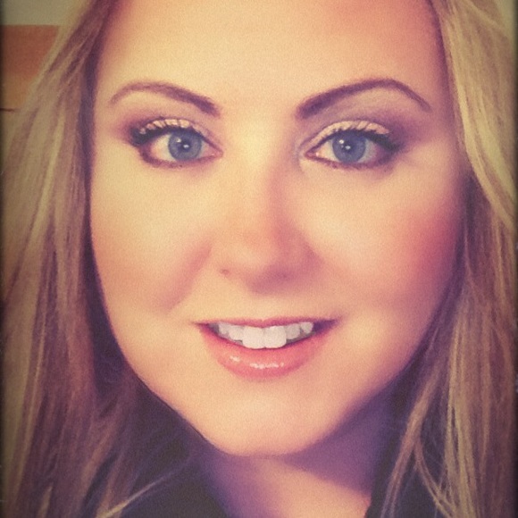 Meet your Posher, Kelly - Picture 1 of 1