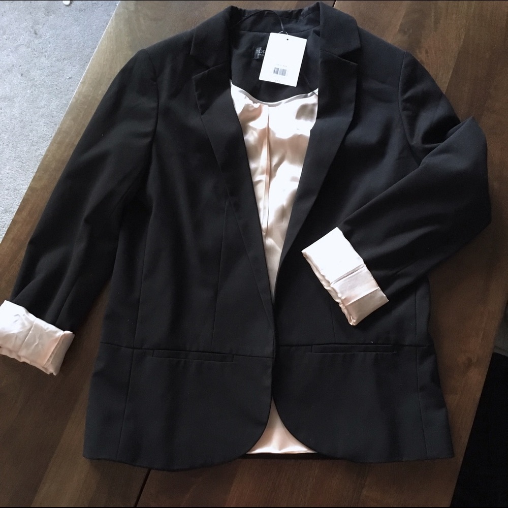 Top Shop black blazer