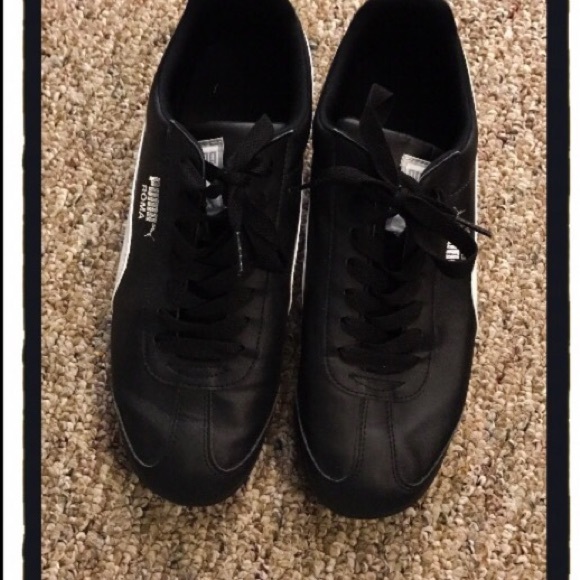 SOLD puma  Roma - Picture 2 of 6