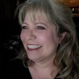 Meet your Posher, Debbie