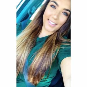 Meet your Posher, Carissa