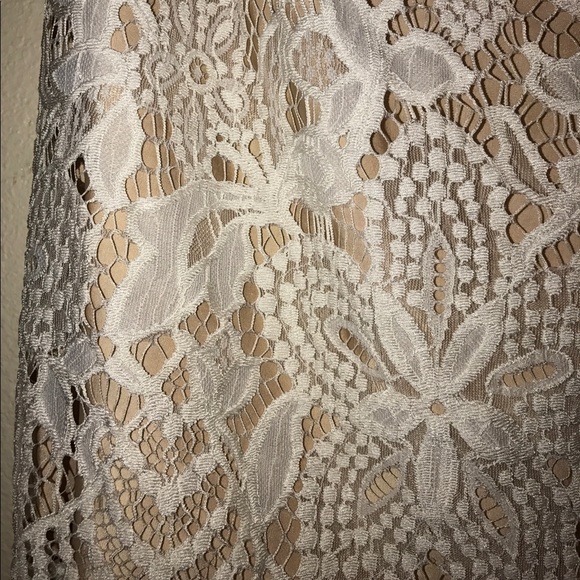 White Lace Skirt, High waisted. - Picture 2 of 2