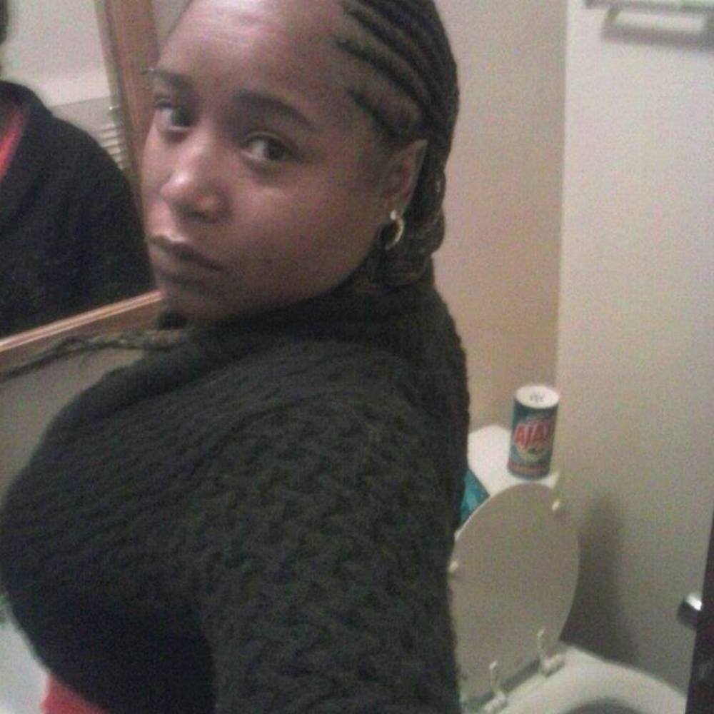 Meet your Posher, Latasha