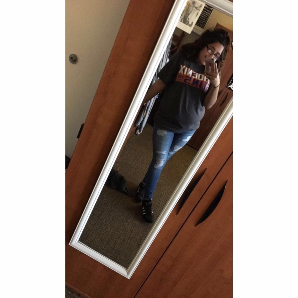 Meet your Posher, Johana