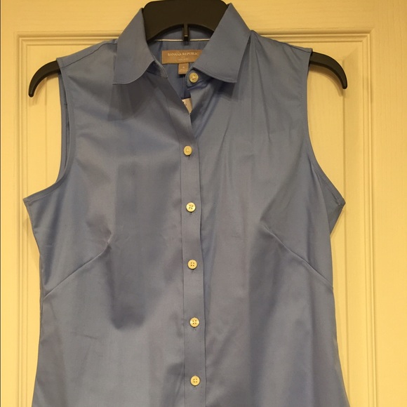 Banana republic sleeveless colar short - Picture 2 of 3