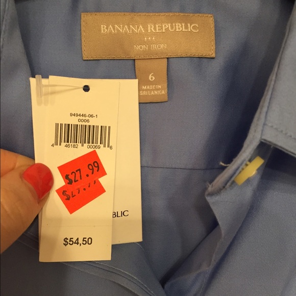 Banana republic sleeveless colar short - Picture 3 of 3