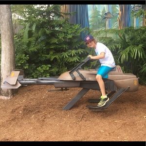 Meet your Posher, Carrie