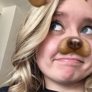 Meet your Posher, Holly