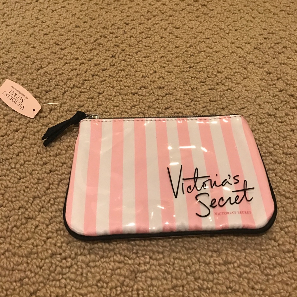 VICTORIA'S SECRET MAKEUP BAG