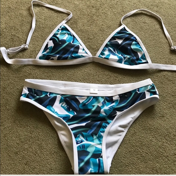 River Islands triangle bikini - Picture 6 of 8