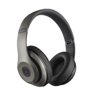 Beats Studio Wireless Over-ear HeadphoneNEGOTIABLE