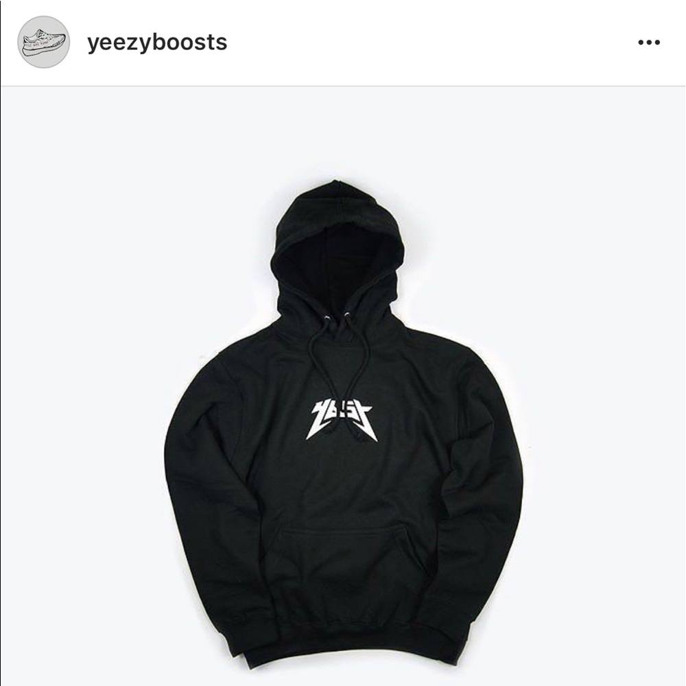 Yeezy x soldout black hoodie