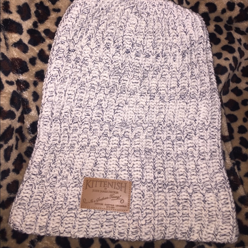 Kittenish Cobain Beanie by Jessie James Decker 💋